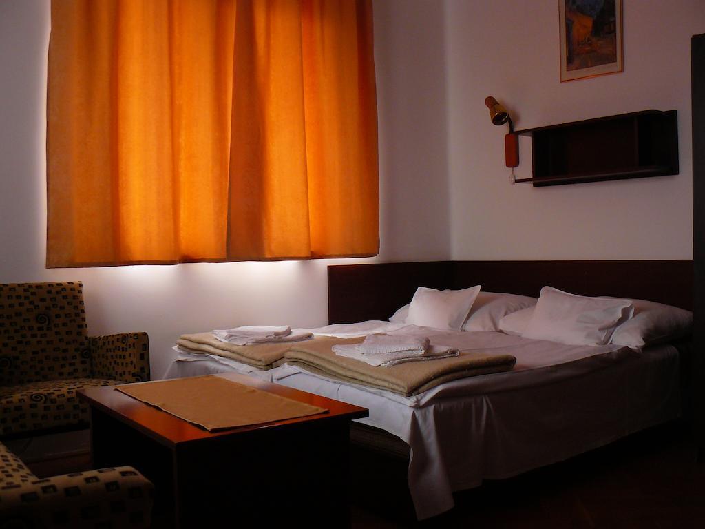 Bed and Breakfast Diana Panzió Mátrafüred Habitación foto